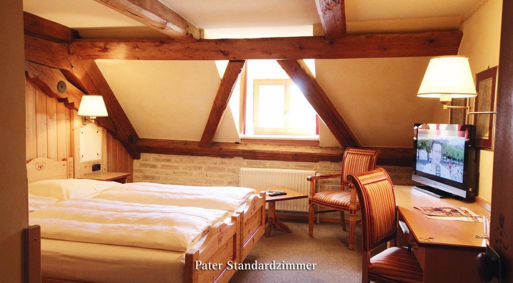 Irseer Klosterbraeu Chambre photo